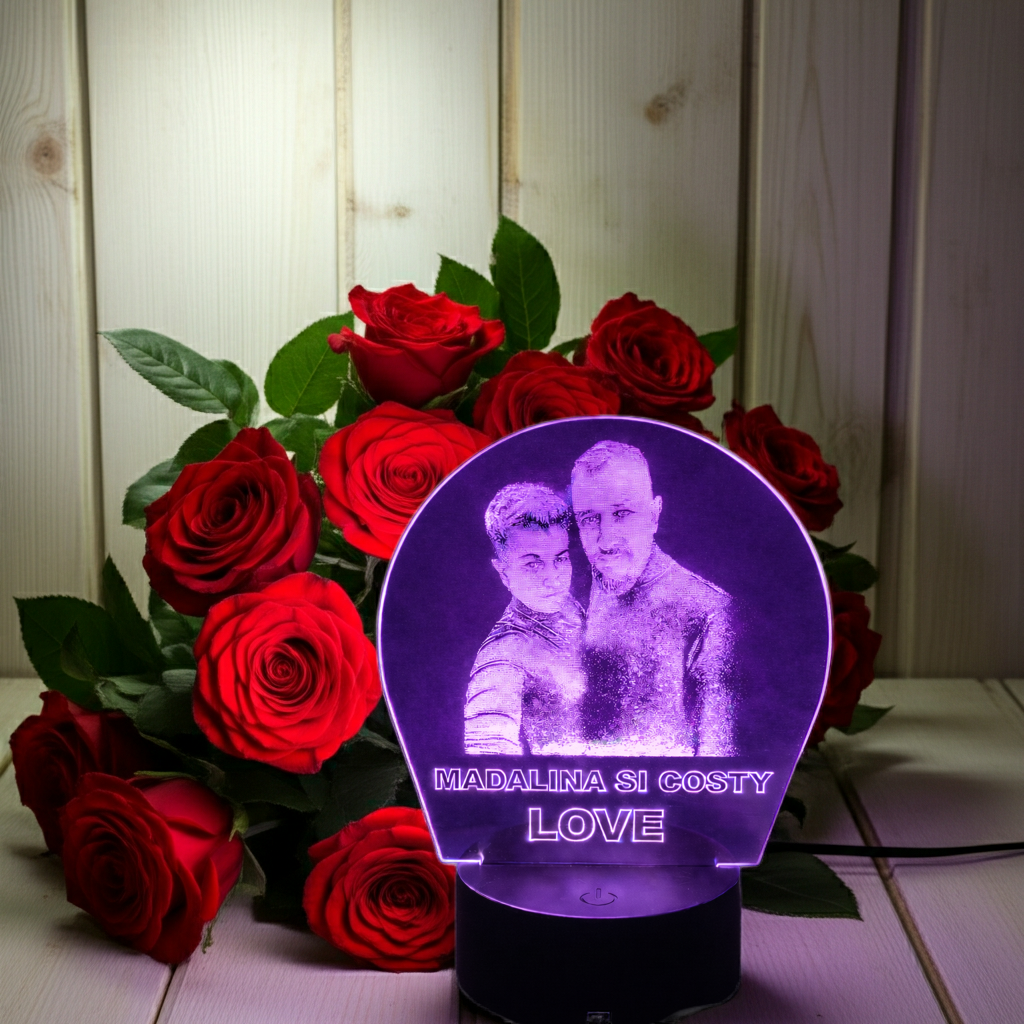 Lampă Led 3D - Cuplu + Mesaj Personalizat